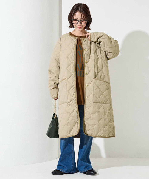 【極美品】AKRIS アクリス　ノーカラーコート　金ボタン　カシミヤ100 定価70万!!!皇室御用達 極美品 AKRIS カシミヤ100% ダブル