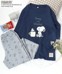 PEANUTS(ピーナッツ)のPEANUTS SNOOPY(ピーナッツ スヌーピー)キャラクタープリントキルト素材×イージーパンツ セットアップ/ルームウェア/パジャマ/上下2点セット(ルームウェア/パジャマ)