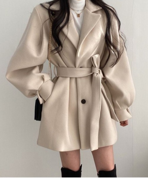 WEGO(ウィゴー)の「WEGO/ウエストマークジャケットワンピース(チェスターコート・レディース・ブラック/アイボリー・LARGE/MEDIUM)」の4枚目の写真