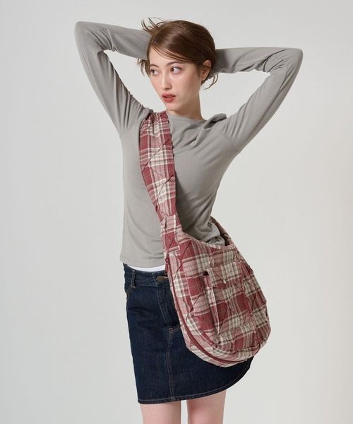 TINA:JOJUN(ティーナジョジュン)の「ショルダーバッグ(ショルダーバッグ・レディース・ピンク・F)」の8枚目の写真