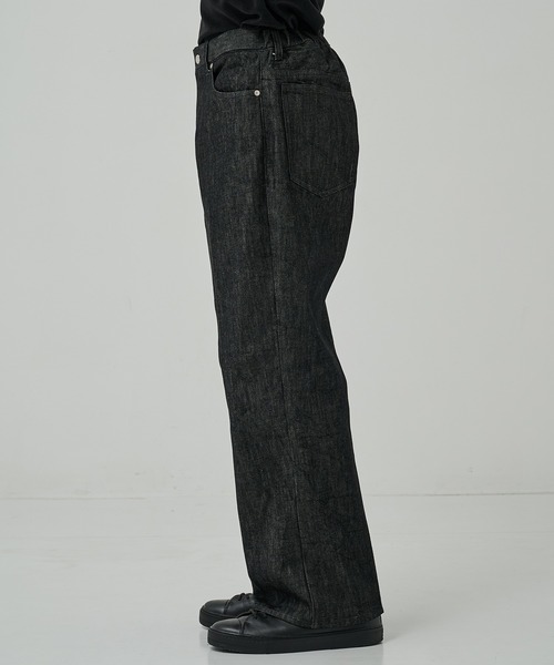STUDIOUS(ステュディオス)の「【STUDIOUS】センタープレスが"消えない"デニム/リントラックワイドデニムトラウザーズ(デニムパンツ・メンズ・ブラック/インディゴブルー・1/2/3)」の3枚目の写真