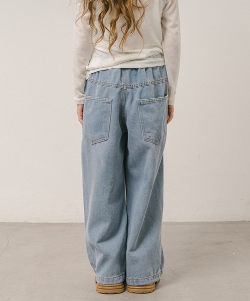 URBAN CHERRY(アーバンチェリー)の「マルチ刺繍デザインデニムパンツ(デニムパンツ・キッズ・ブルー・110cm/120cm/130cm/140cm/150cm)」の3枚目の写真