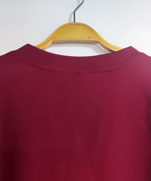 ONEP STAR(ワンピスター)の「レイヤード風ボタン付きプルオーバー(Tシャツ/カットソー・レディース・ワインレッド・LARGE/X-LARGE)」の11枚目の写真
