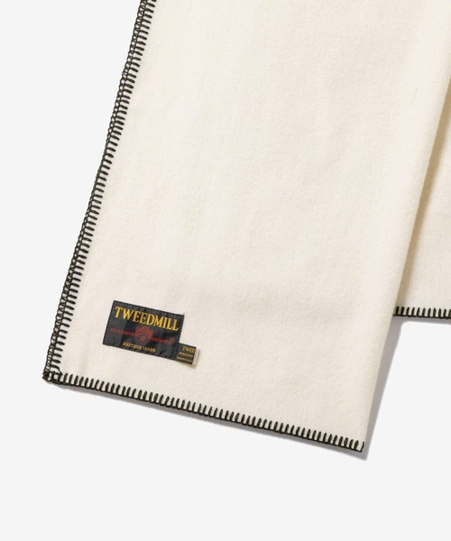 TWEED MILL(ツイードミル)の「TWEEDMILL Lambswool Blanket Stitch ツイードミル ラムウール ブランケットステッチ ストール(ストール/ショール・レディース・シルバー系/ストーン/ブラック系1・ONE SIZE)」の4枚目の写真