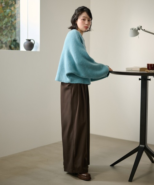LAULEN(ローレン)の「crew neck metal button knit cardigan /クルーネックメタルボタンニットカーディガン(カーディガン/ボレロ・レディース・ベージュ/ブラック/ブルー/ピンク・FREE)」の16枚目の写真