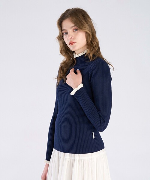 To b. by agnes b.（トゥービーバイアニエスベー）の「【Outlet】メランジリブタートル（ニット/セーター・レディース・ネイビー・FREE）」の2枚目の写真