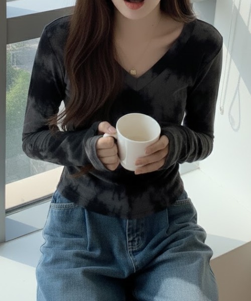 cammie(キャミー)の「タイダイ染め長袖トップス(その他トップス・レディース・グレー/ブラック・M/L)」の4枚目の写真