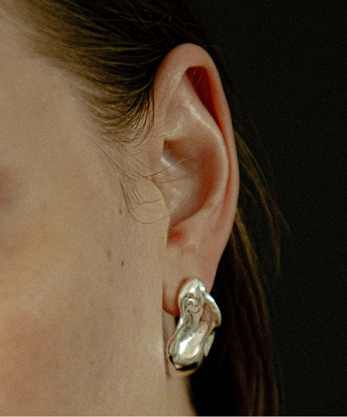 LAPUIS(ラピュイ)の「LAPUIS(ラピュイ) Oyster pierced earrings(ピアス(両耳用)・レディース・シルバー/ゴールド・FREE)」の10枚目の写真