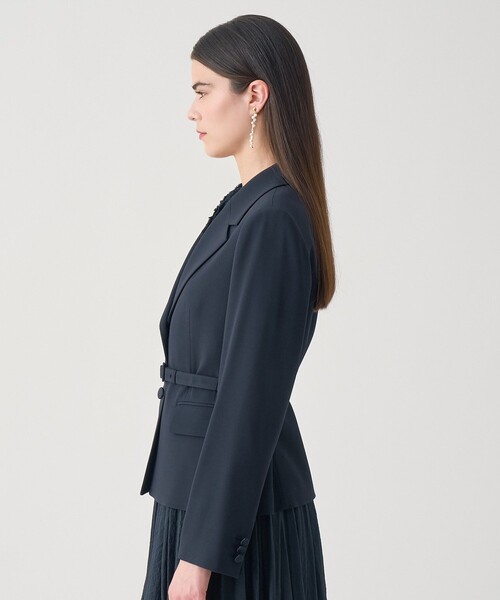 ANAYI（アナイ）の「【Eternal Line 2026】トリアセジョーゼットベルト付き ジャケット（テーラードジャケット・レディース・アイボリー/ネイビー・36/38/34）」の4枚目の写真