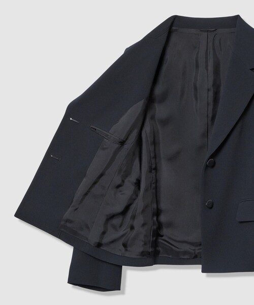 ANAYI（アナイ）の「【Eternal Line 2026】トリアセジョーゼットベルト付き ジャケット（テーラードジャケット・レディース・アイボリー/ネイビー・36/38/34）」の5枚目の写真