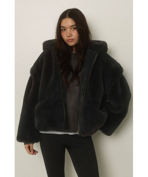 ALEXIA STAM（アリシアスタン）の「Hooded Eco Fur Jacket /フード付き