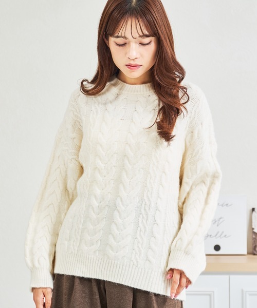 MISCH MASCH(ミッシュマッシュ)の「ZOZO限定 ケーブルもちふわニット(ニット/セーター・レディース・グレー/ホワイト/ピンク・フリ-)」の2枚目の写真