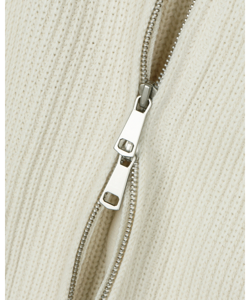 BESLOW(ビースロー)の「MILITARY KNIT ZIP-UP VEST IVORY(ベスト・メンズ・その他・SMALL/MEDIUM/LARGE/X-LARGE)」の5枚目の写真