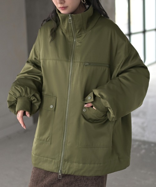 HUG.U(ハグユー)の「軽やか中綿ダブルジップジャケット(ミリタリージャケット・レディース・カーキ/ブラック・FREE)」の18枚目の写真