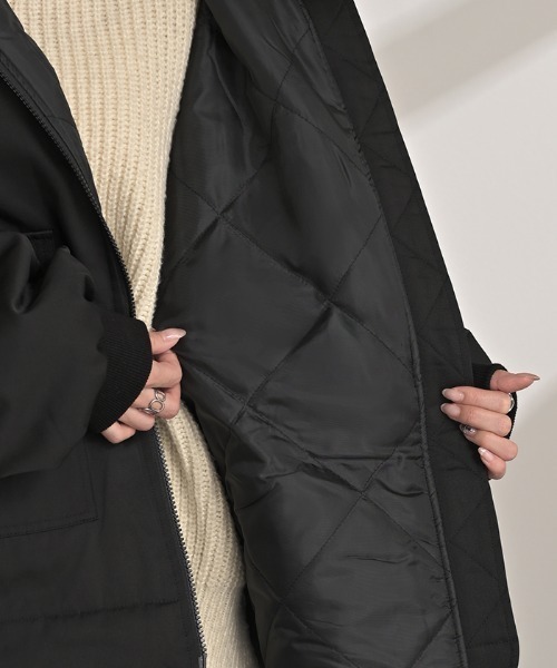 HUG.U(ハグユー)の「軽やか中綿ダブルジップジャケット(ミリタリージャケット・レディース・カーキ/ブラック・FREE)」の11枚目の写真