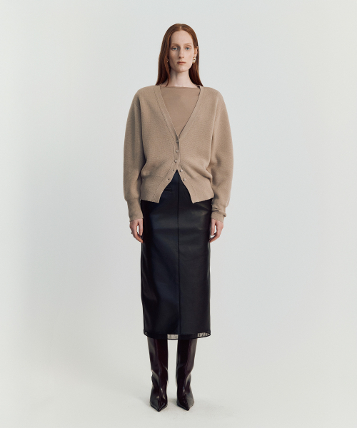 MAYVERU(メイバーユー)の「Dore wool cardigan _ Beige(カーディガン/ボレロ・レディース・その他・FREE)」の14枚目の写真