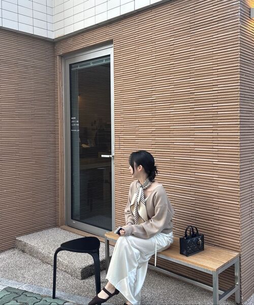 MAYVERU(メイバーユー)の「Dore wool cardigan _ Beige(カーディガン/ボレロ・レディース・その他・FREE)」の3枚目の写真