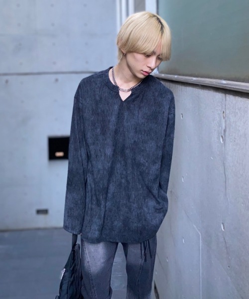 lilful(リルフル)の「【26年春夏新作】エンボスプリーツロンT(Tシャツ/カットソー・メンズ・ホワイト/ブラック/グレー・M/L)」の7枚目の写真