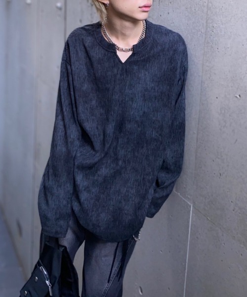 lilful(リルフル)の「【26年春夏新作】エンボスプリーツロンT(Tシャツ/カットソー・メンズ・ホワイト/ブラック/グレー・M/L)」の6枚目の写真
