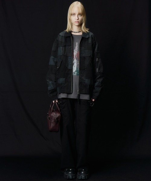 AIVER（アイバー）の「AIVER　ボロフライトジャケット（ミリタリージャケット・メンズ・ブラック/ホワイト×グレー・LARGE/MEDIUM/SMALL）」の5枚目の写真