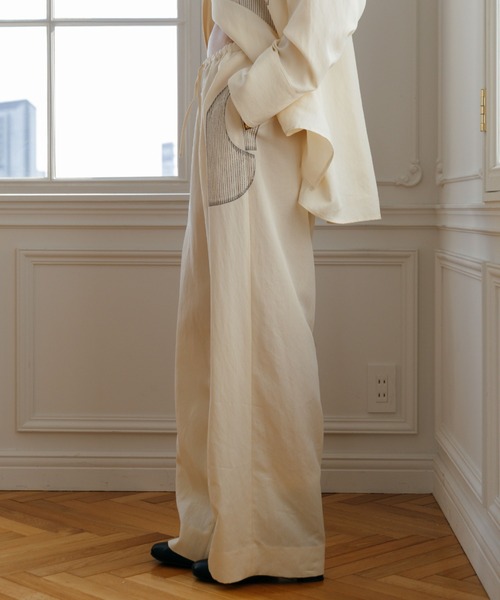 CREDONA（クレドナ）の「ART EMBROIDERY PANTS（その他パンツ・レディース・アイボリー・FREE）」の6枚目の写真