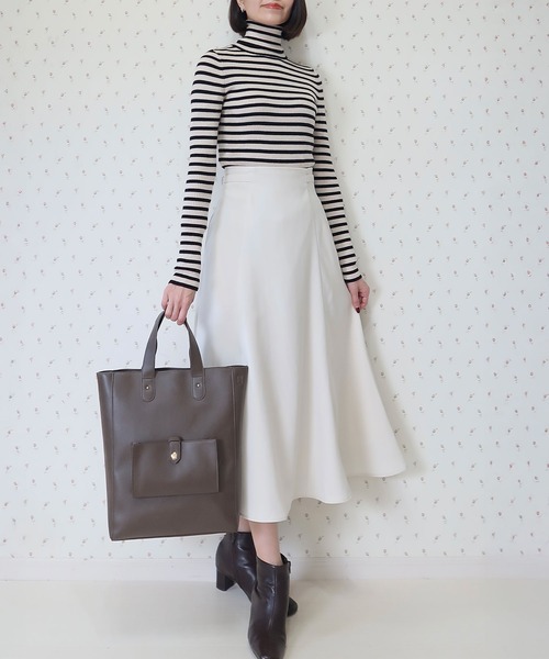 INTERPLAY(インタープレイ)の「【INTERPLAY x MAYUKO】Belted Gather Flare Skirt(スカート・レディース・ブラック/アイボリー・FREE)」の3枚目の写真