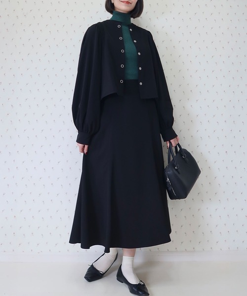 INTERPLAY(インタープレイ)の「【INTERPLAY x MAYUKO】Belted Gather Flare Skirt(スカート・レディース・ブラック/アイボリー・FREE)」の12枚目の写真