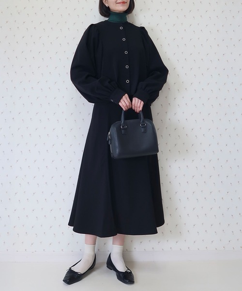 INTERPLAY(インタープレイ)の「【INTERPLAY x MAYUKO】Belted Gather Flare Skirt(スカート・レディース・ブラック/アイボリー・FREE)」の15枚目の写真