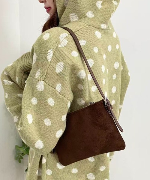 mebole(メボレ)の「スエードショルダーバッグ(ショルダーバッグ・レディース・ブラウン/キャメル/レッド/A/イエロー/B/ブラック・FREE)」の14枚目の写真