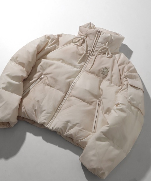 MLB Korea（エムエルビーコリア）の「【MLB KOREA/エムエルビーコリア】Vintage Cropped Curve Padding Down JKT/ヴィンテージ クロップド カーブ パディング ダウンジャケット（ダウンジャケット/コート・レディース・クリーム/チャコールグレー/コーラルピンク・M/S）」の18枚目の写真