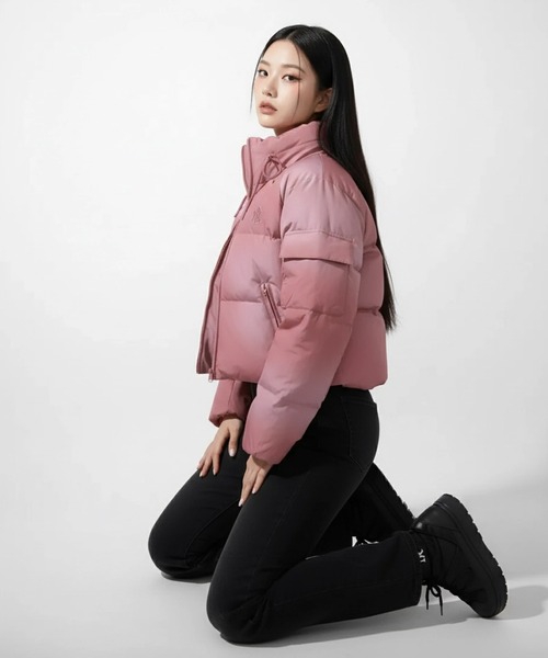 MLB Korea（エムエルビーコリア）の「【MLB KOREA/エムエルビーコリア】Vintage Cropped Curve Padding Down JKT/ヴィンテージ クロップド カーブ パディング ダウンジャケット（ダウンジャケット/コート・レディース・クリーム/チャコールグレー/コーラルピンク・M/S）」の9枚目の写真