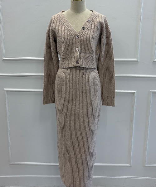 JOSE MOON（ジョゼムーン）の「SLOW KNIT 2PIECE/スローニット2ピース（ワンピース・レディース・ブラック/グレー/ベージュ・36/38）」の8枚目の写真