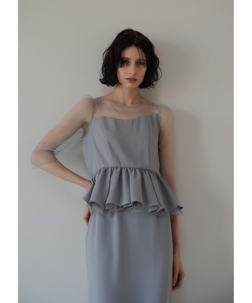 LE'RURE(リルアー)の「Wavy neck peplum dress(ドレス・レディース・ベージュ/ブルーグレー・MEDIUM/SMALL/M-Long)」の7枚目の写真
