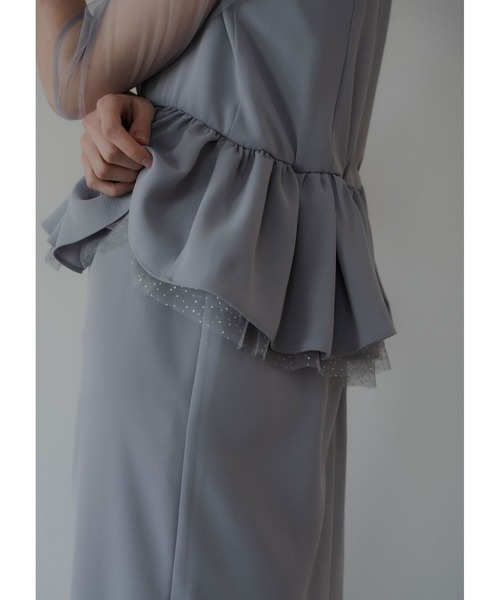 LE'RURE(リルアー)の「Wavy neck peplum dress(ドレス・レディース・ベージュ/ブルーグレー・MEDIUM/SMALL/M-Long)」の10枚目の写真