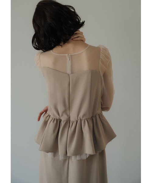 LE'RURE(リルアー)の「Wavy neck peplum dress(ドレス・レディース・ベージュ/ブルーグレー・MEDIUM/SMALL/M-Long)」の21枚目の写真