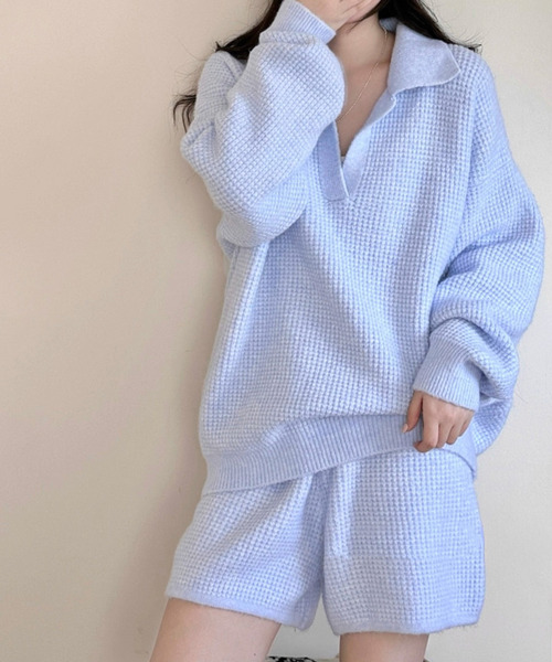 DAY CLOSET(デイ クローゼット)の「【セットアップ/もこもこ立体編み】長袖 スキッパー リブニット プルオーバー + ショートパンツ 上下2点セット レディース(ニット/セーター・レディース・モカ/チャコールグレー/ライトグレー/アイボリー/サックスブルー・FREE)」の20枚目の写真