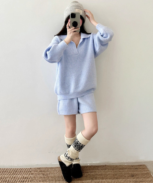 DAY CLOSET(デイ クローゼット)の「【セットアップ/もこもこ立体編み】長袖 スキッパー リブニット プルオーバー + ショートパンツ 上下2点セット レディース(ニット/セーター・レディース・モカ/チャコールグレー/ライトグレー/アイボリー/サックスブルー・FREE)」の21枚目の写真