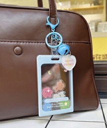 VIBGYOR（ヴィブジョー）の「oshipic/推し活 しゃかしゃか 揺れるチャーム入り カードケース カードホルダー S0027（カードケース）」