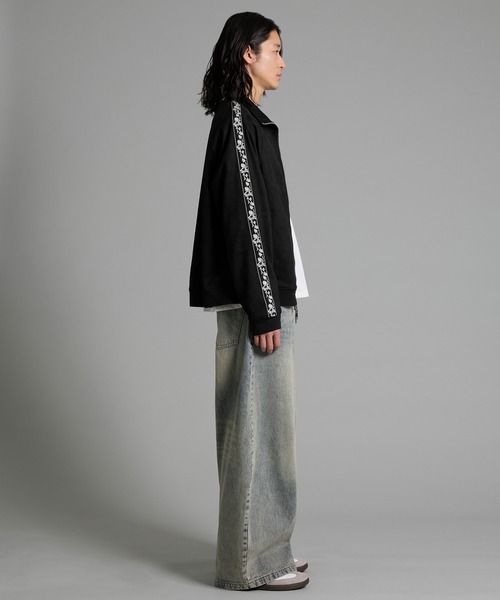 VELNUS（ベルナス）の「【VELNUS】Double zip sideline embroidery track jacket/ダブルジップ サイドライン刺繍 トラックジャケット（ブルゾン・メンズ・ブラック/ダークブルー・S/L/M）」の19枚目の写真