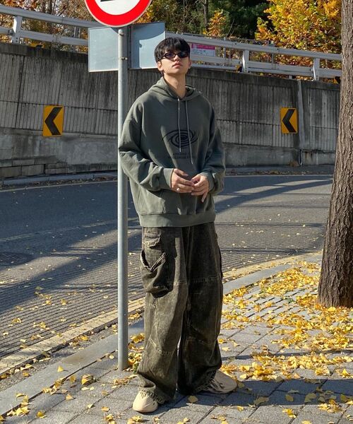 THE MILE(ザマイル)の「ブラックホール イッセンシャル スウェット フード NAVY(パーカー・メンズ・その他・S/M/L/XL)」の9枚目の写真