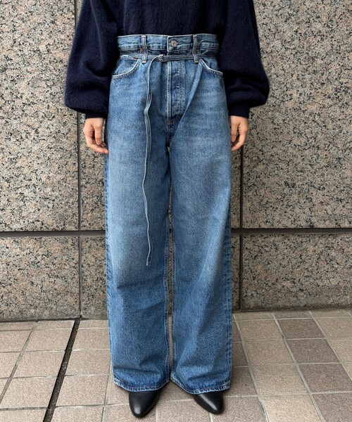 AGOLDE(エーゴールドイー)の「【AGOLDE/エーゴールドイー】EMMI JEAN IN INTUITION ワイドレッグデニム(デニムパンツ・レディース・ブルー・24/25/26)」の16枚目の写真