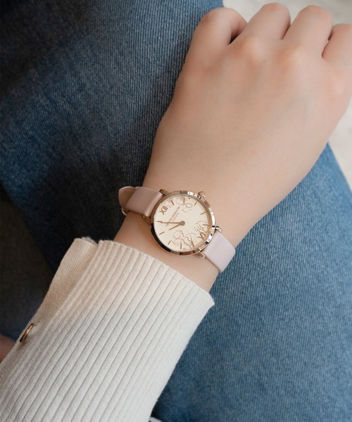OLIVIA BURTON(オリビアバートン)の「「OLIVIA BURTON/オリビアバートン」シグネチャー - 28mm アブストラクト フローラル(アナログ腕時計・レディース・アイボリー/ベビーピンク/グレイッシュベージュ・FREE)」の8枚目の写真