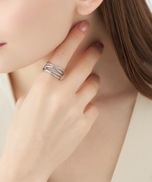 4℃（ヨンドシー）の「【Noble of Water】 シルバー リング（リング・レディース・シルバー・#14/#16/#12/#10）」の3枚目の写真