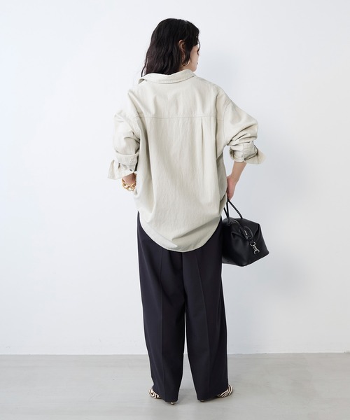 MICA&DEAL（マイカ＆ディール）の「ブリーチデニムシャツ（シャツ/ブラウス・レディース・グレー/ライトブルー・FREE）」の11枚目の写真