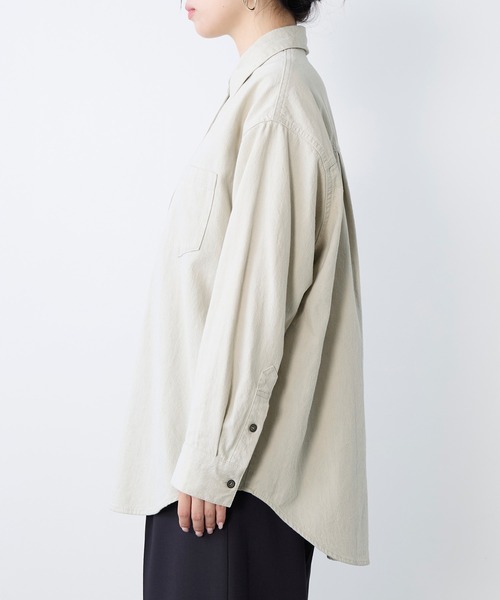 MICA&DEAL（マイカ＆ディール）の「ブリーチデニムシャツ（シャツ/ブラウス・レディース・グレー/ライトブルー・FREE）」の3枚目の写真