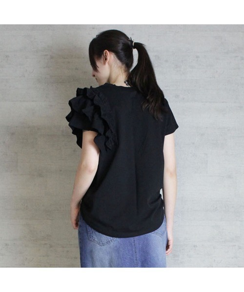 aity（アイティ）の「M-5L 片袖フリル アシメトリーカットソー 夏服（Tシャツ/カットソー・レディース・ホワイト/ピンクベージュ/ブラック・4L～5L/LL～3L/M～Ｌ）」の15枚目の写真