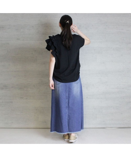 aity（アイティ）の「M-5L 片袖フリル アシメトリーカットソー 夏服（Tシャツ/カットソー・レディース・ホワイト/ピンクベージュ/ブラック・4L～5L/LL～3L/M～Ｌ）」の18枚目の写真