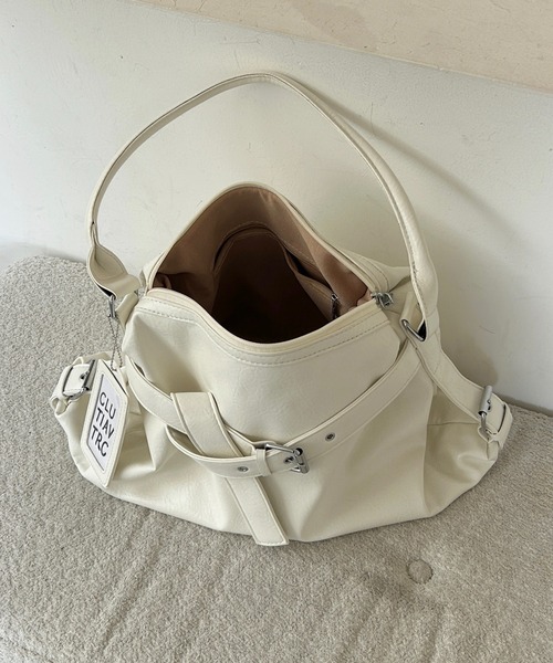 FINEnough(ファインナフ)の「ひねりベルトデザインショルダーバッグ/パルケース付き(ショルダーバッグ・レディース・ピンク/ホワイト/ブラック/ブラウン/キャメル・FREE)」の18枚目の写真