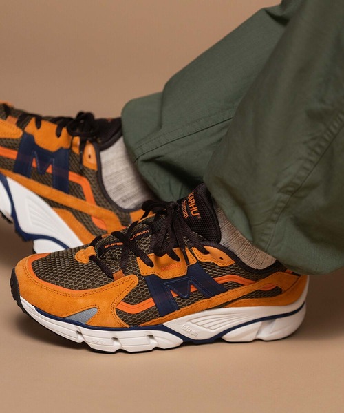 KARHU（カルフ）の「KARHU / “SUPER FULCRUM” スニーカー（スニーカー・レディース・オレンジ系/ホワイト系/ブラック/グレー系/シルバー系・7/6/5/4/8/9/10）」の4枚目の写真