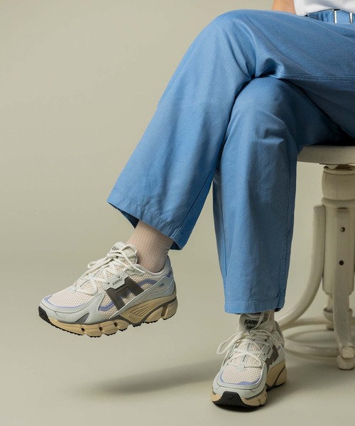 KARHU(カルフ)の「KARHU / “SUPER FULCRUM” スニーカー(スニーカー・レディース・オレンジ系/ホワイト系/ブラック/グレー系/シルバー系/ホワイト系2/ブラック×シルバー/ホワイト系3・7/6/5/4/8/9/10)」の16枚目の写真